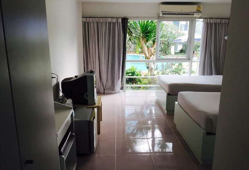 فندق Bangsaen Resort