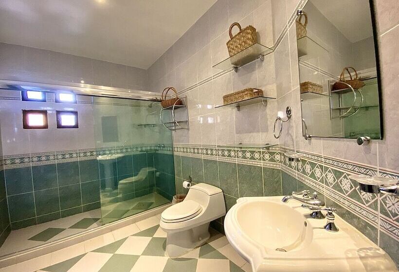 هتل Para Ti   Adults Only