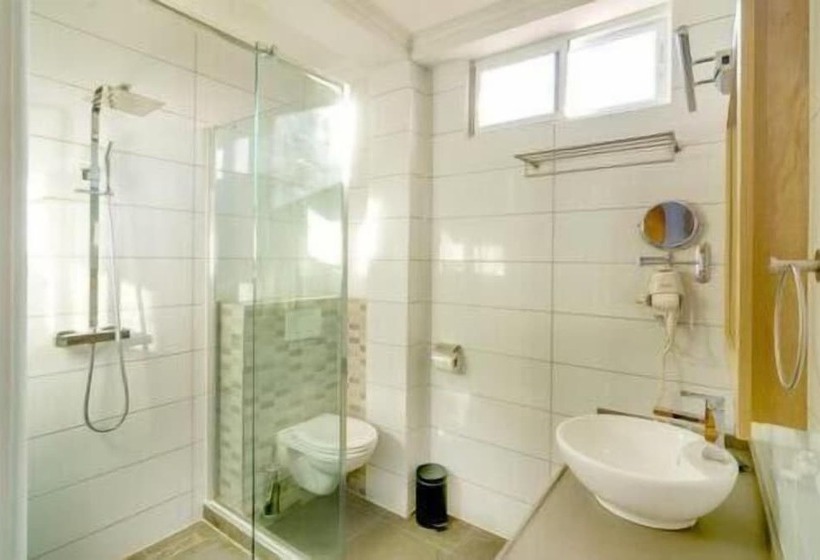 هتل Qinn Boutique