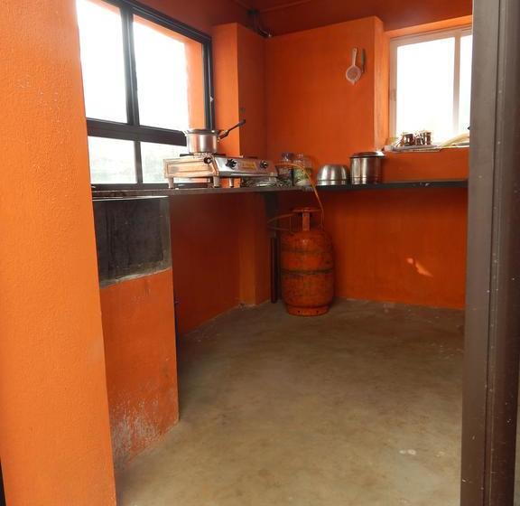 هتل Sri Silver Inn