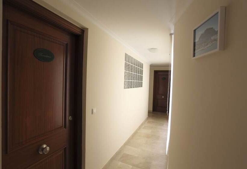 تختخواب و صبحانه Dénia24 Apart & Hostel Beniarbeig
