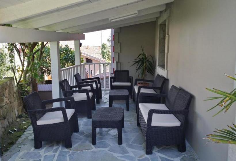 فندق Las Palmeras Celorio Llanes