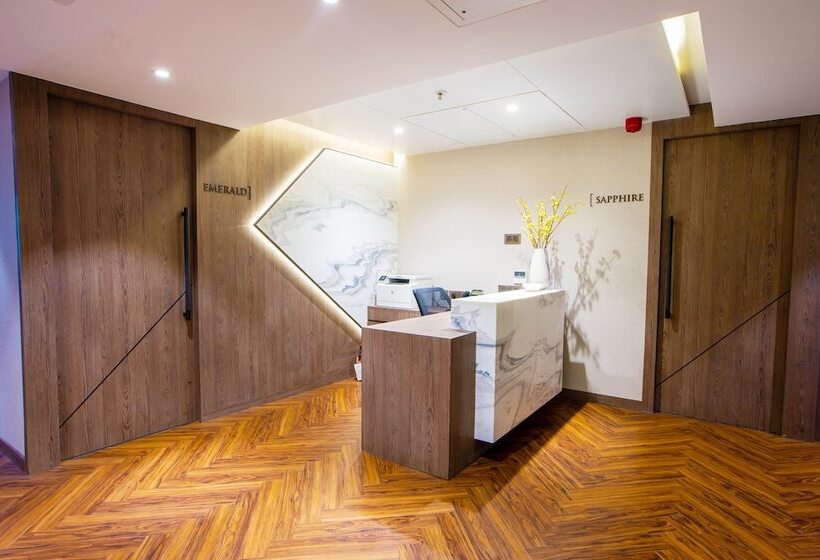 Отель The Fern Goregaon