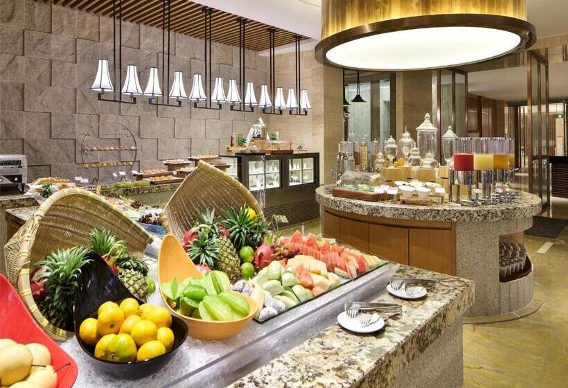 فندق Wyndham Grand Plaza Royale Wenchang