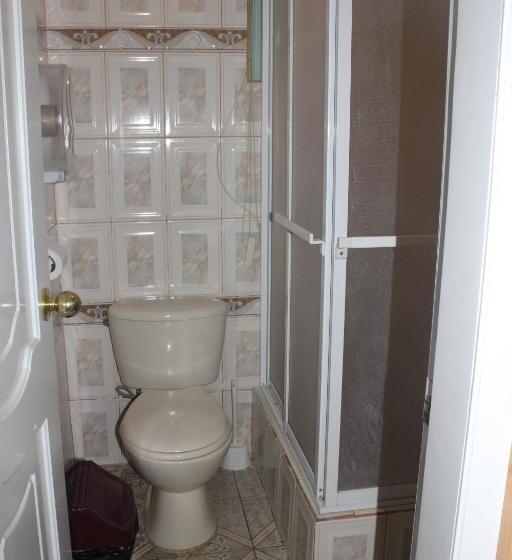 هتل Hostal Mirador De Otavalo