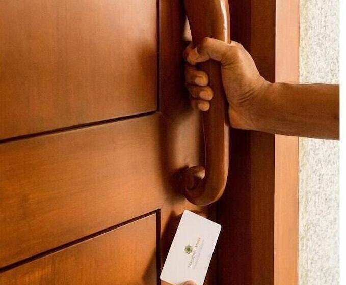 בית מלון כפרי Mayapuri Amira