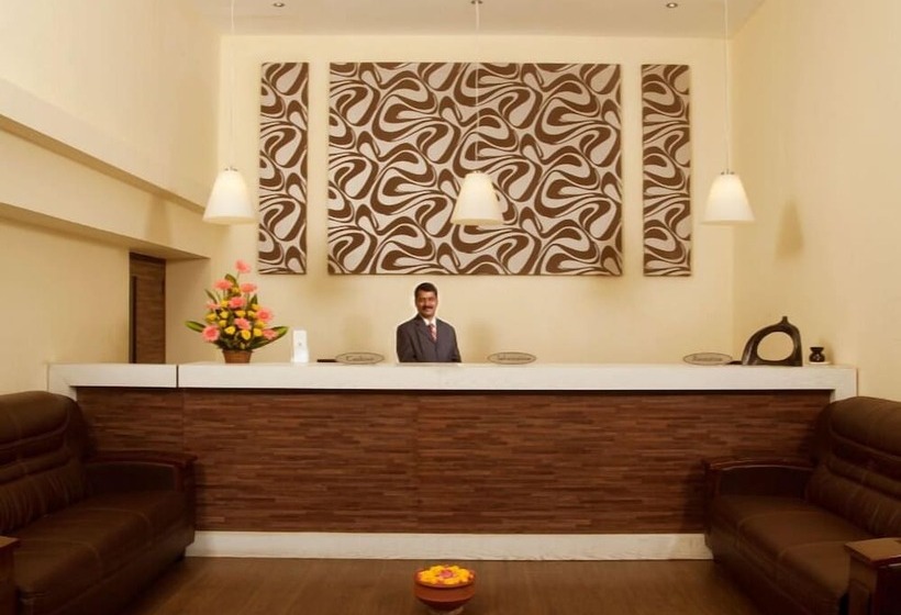 호텔 Metro Park Inn