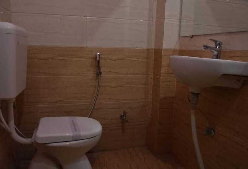 בית מלון כפרי Sarweshwary