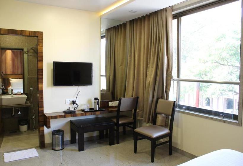 בית מלון כפרי Silver Oak