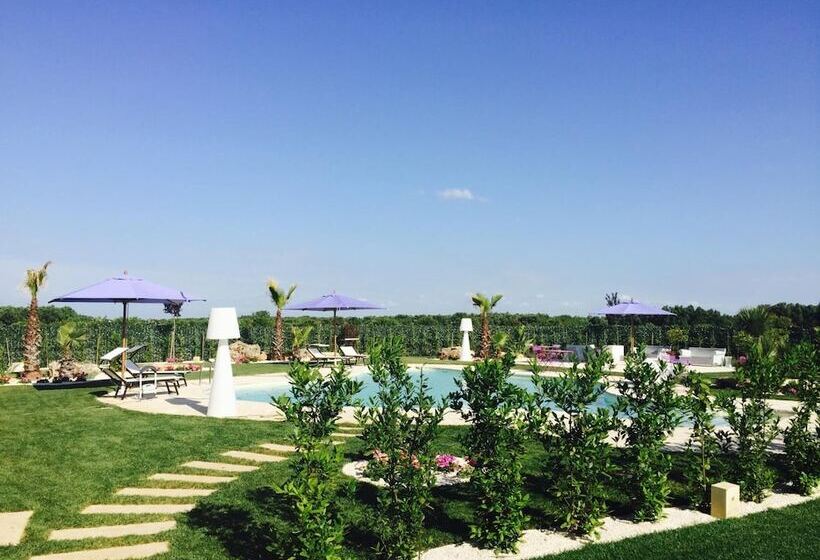 Bed and Breakfast Le Scuderie  Castello Monaci