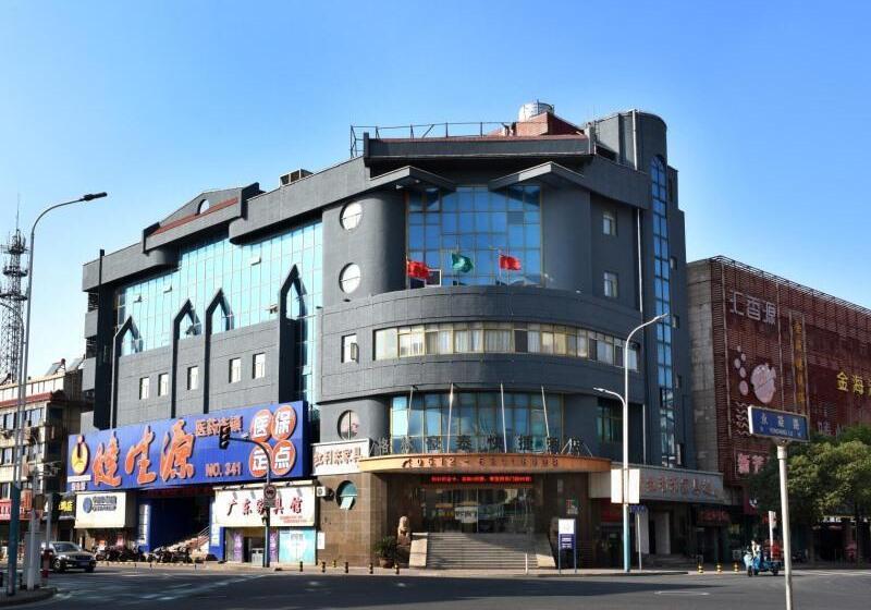 Отель Greentree Inn Suzhou Zhangjiagang Daxin Town Pingbei Road Express