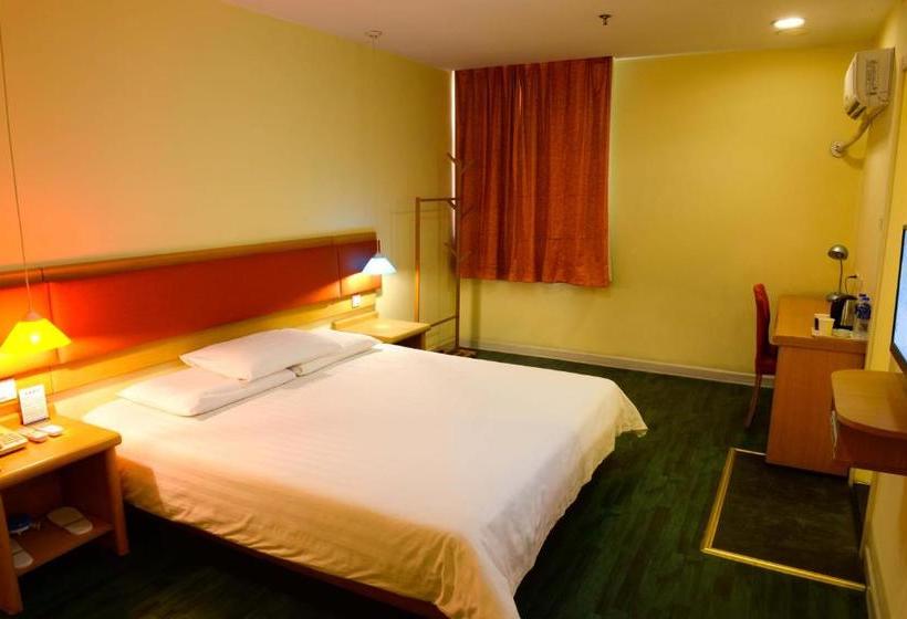 בית מלון כפרי Home Inn Pingxiang Lvyin Square