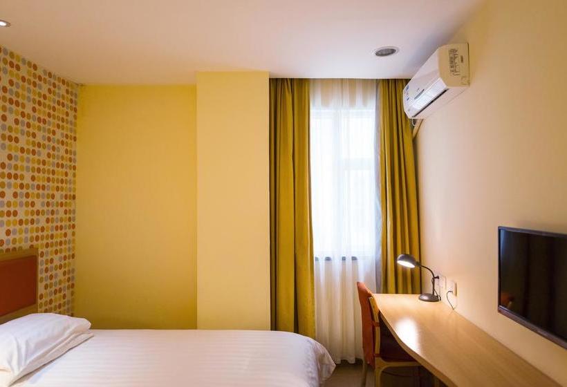 Motel Shenyang North Railway Station North Exit