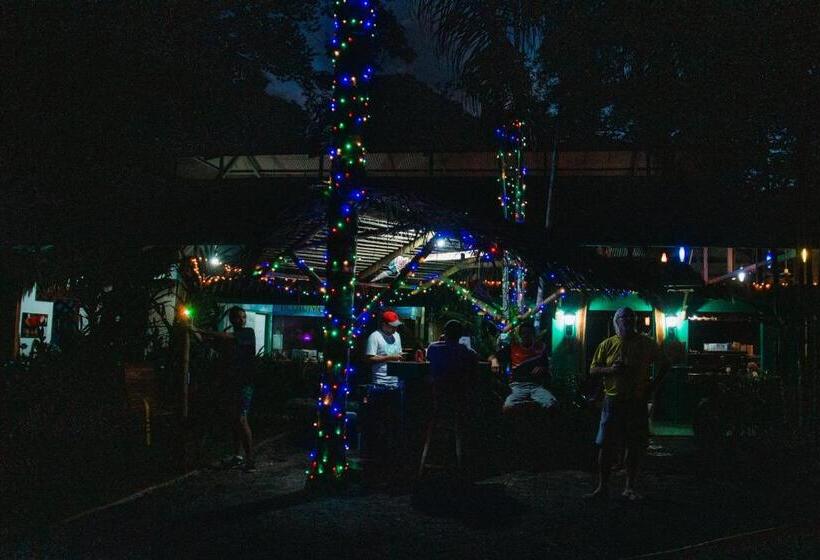 La Palapa Hut Nature Hostel