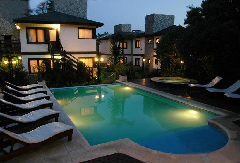 استراحتگاه Careyes Villa De Mar & Spa