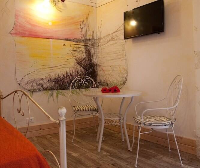 مبيت وإفطار Antico Borgo Marchese