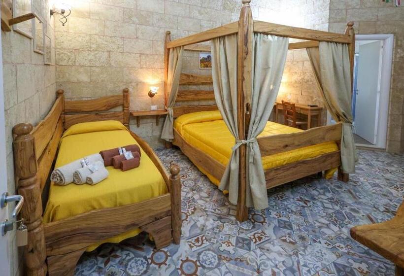 مبيت وإفطار Antico Borgo Marchese
