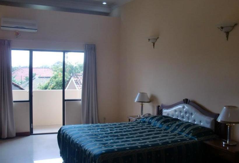 هتل Captial O 2205  3 Intan