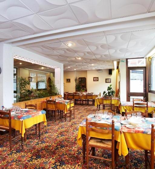 בית מלון כפרי Hôtel De Paris