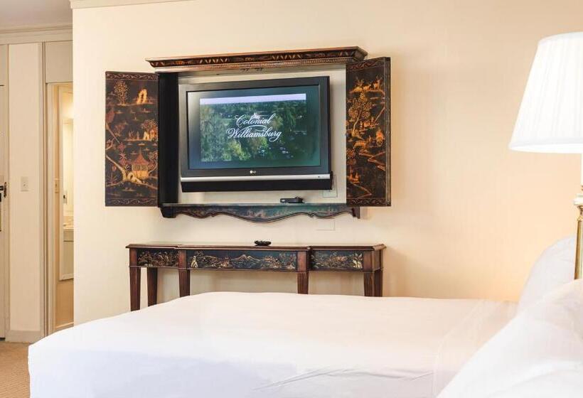 Griffin Hotel, An Official Colonial Williamsburg