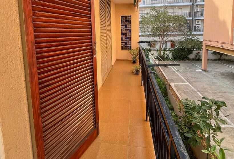 Apartamentos Mar Bella Segur De Calafell 3000