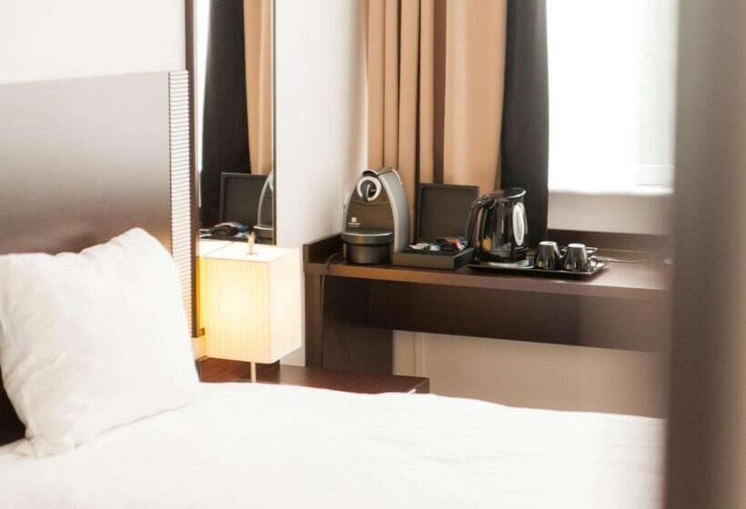 호텔 Des Colonies Brussels by Mercure