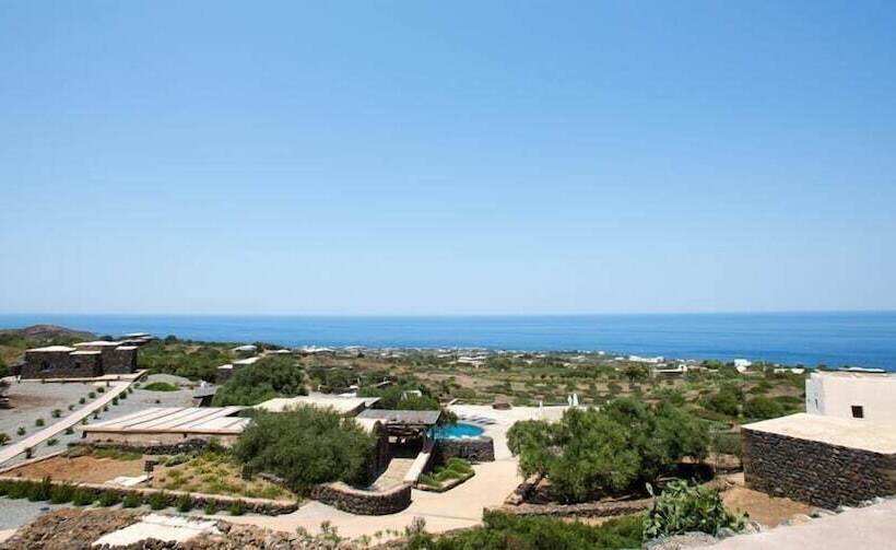 تختخواب و صبحانه Dammusi Al Qubba Wellness & Resort