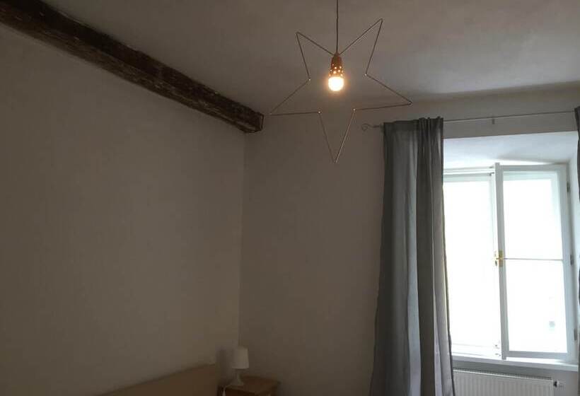 Bed and Breakfast Gasthof Zur Goldenen Sonne