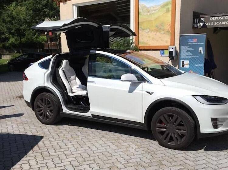 בית מלון כפרי Andossi