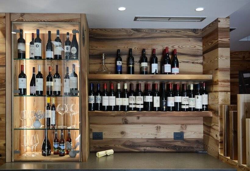 هتل Dolomeet Boutique