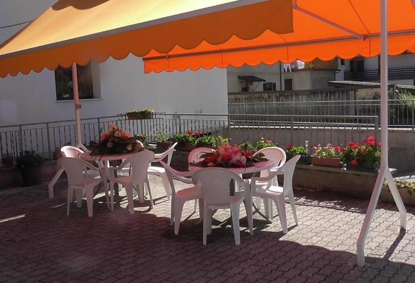Hotel Galles