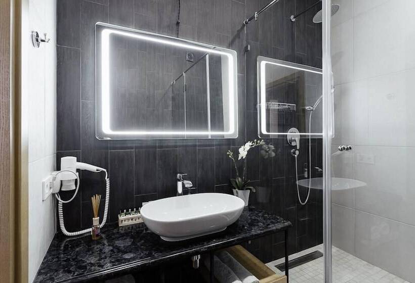 בית מלון כפרי Goodzone Club