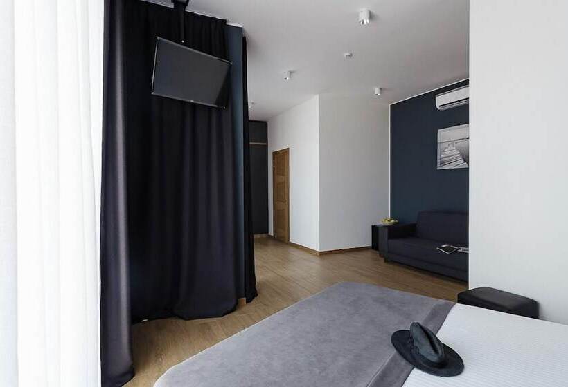 בית מלון כפרי Goodzone Club