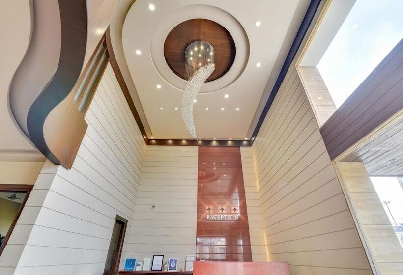 בית מלון כפרי Sign Regency