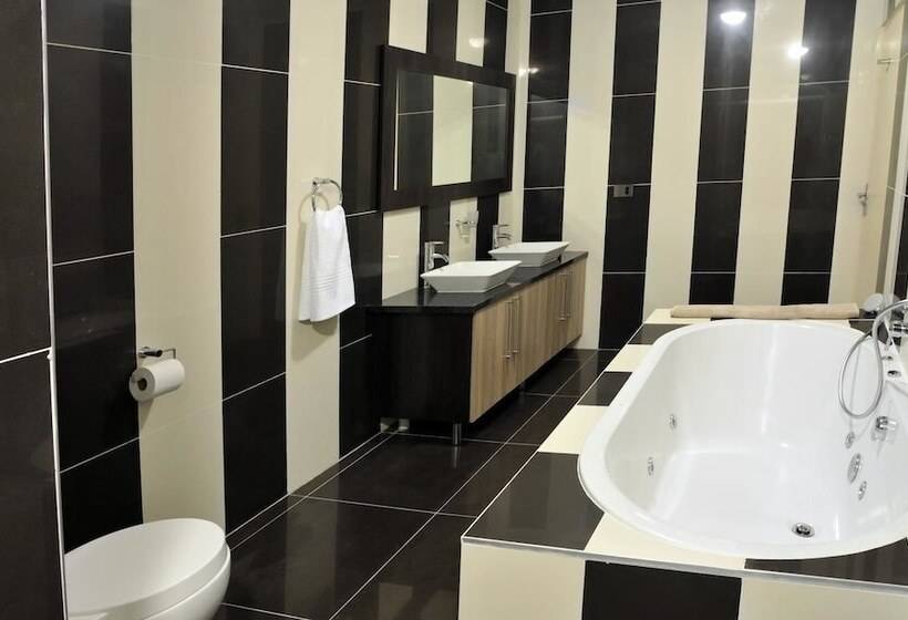 בית מלון כפרי Ruby Stone Boutique