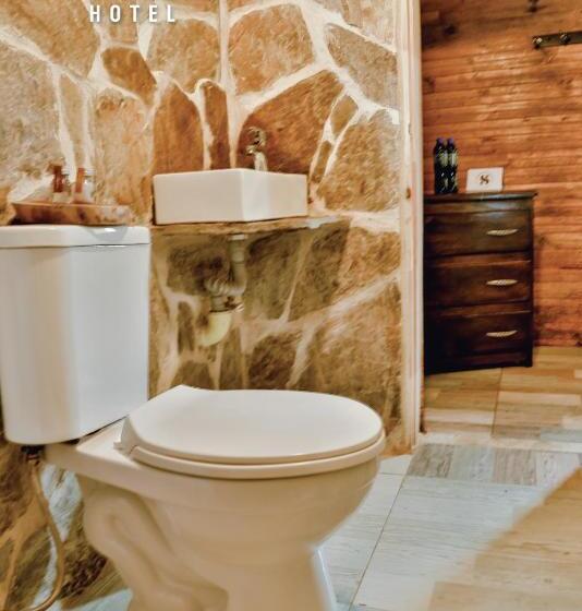 هتل Termales San Vicente