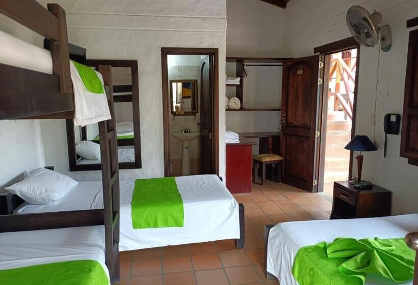 هتل Verano Resort San Gil