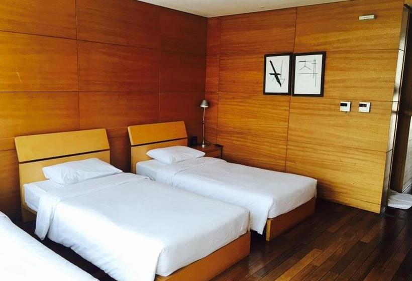 הוסטל Guesthouse Jijihyang