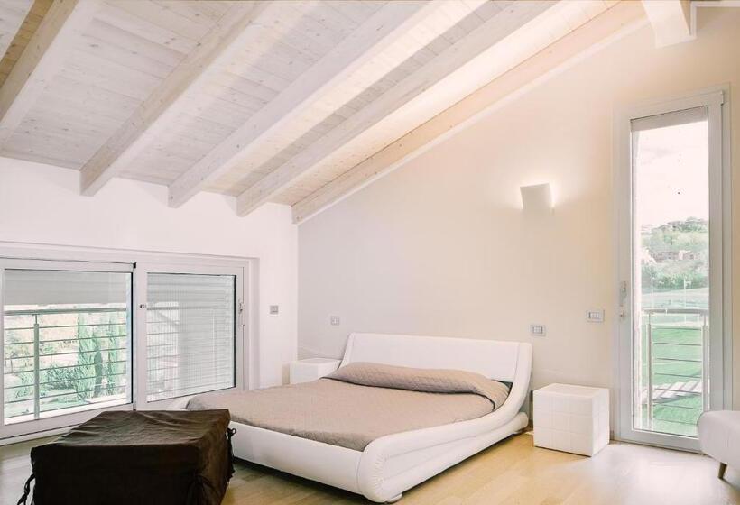 مبيت وإفطار Gelso Bianco Country Resort