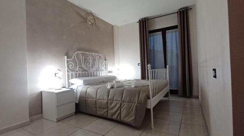 مبيت وإفطار Affittacamere Da Rocco