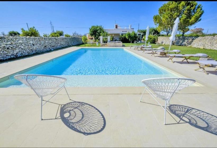 مبيت وإفطار Masseria Li Capperi