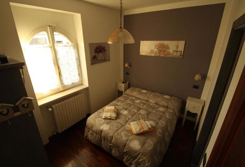 ベッドアンドブレックファースト Terrae Montane