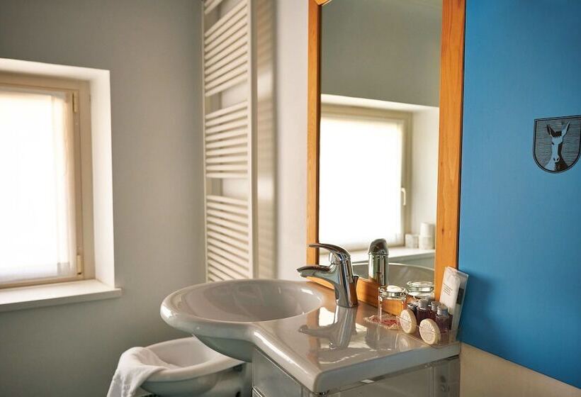 مبيت وإفطار Villa Dragoni