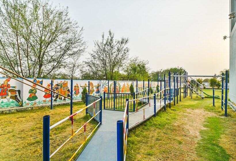 فندق Amrit Manthan