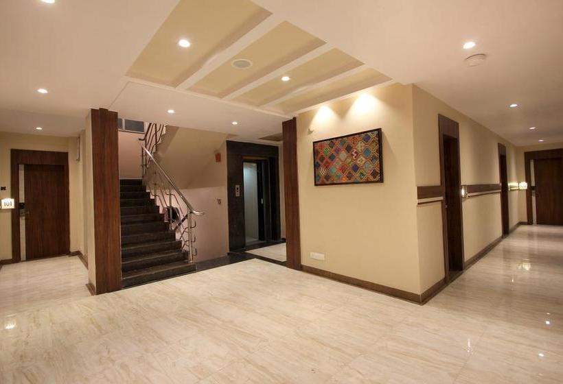 호텔 Arastu  A Budget