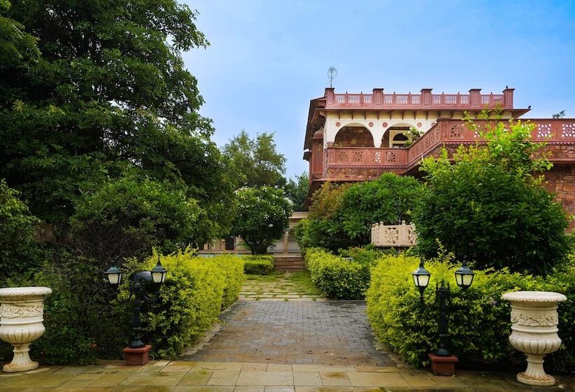 منتجع Khas Bagh