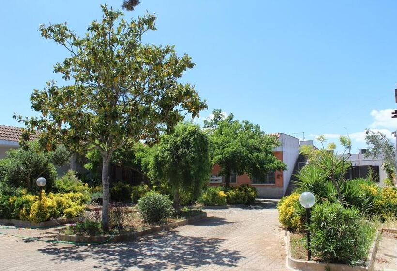 Bed and Breakfast Il Giardino Di Alba