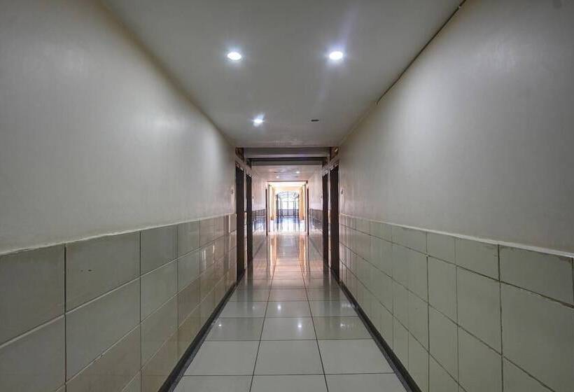 민박 Rajsangam International