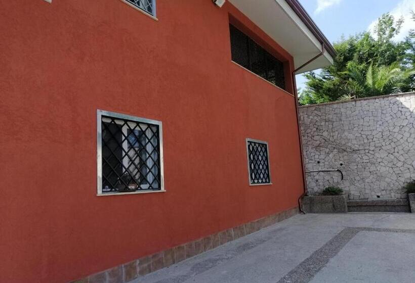 ベッドアンドブレックファースト Villa Montemma