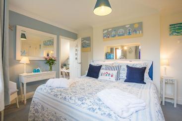 Higher Gitcombe Boutique Bed And Breakfast